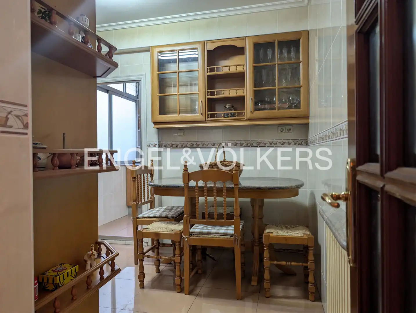 Comedor de Piso de alquiler en Vigo  con Calefacción