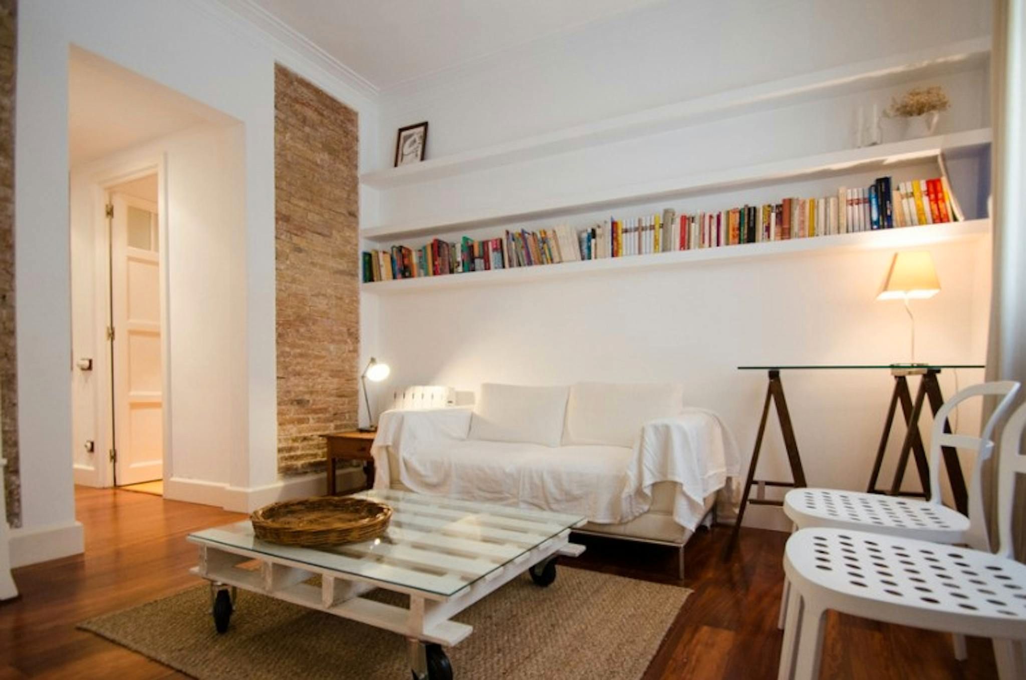 Living room of Flat to rent in  Barcelona Capital  with Heating, Furnished and Washing machine