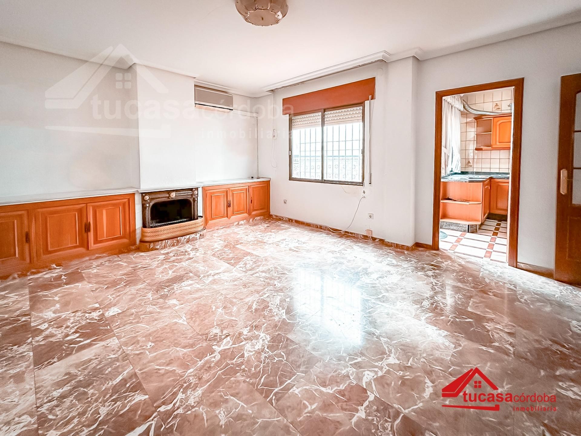 Sala d'estar de Casa o xalet en venda en  Córdoba Capital amb Aire condicionat, Calefacció i Terrassa