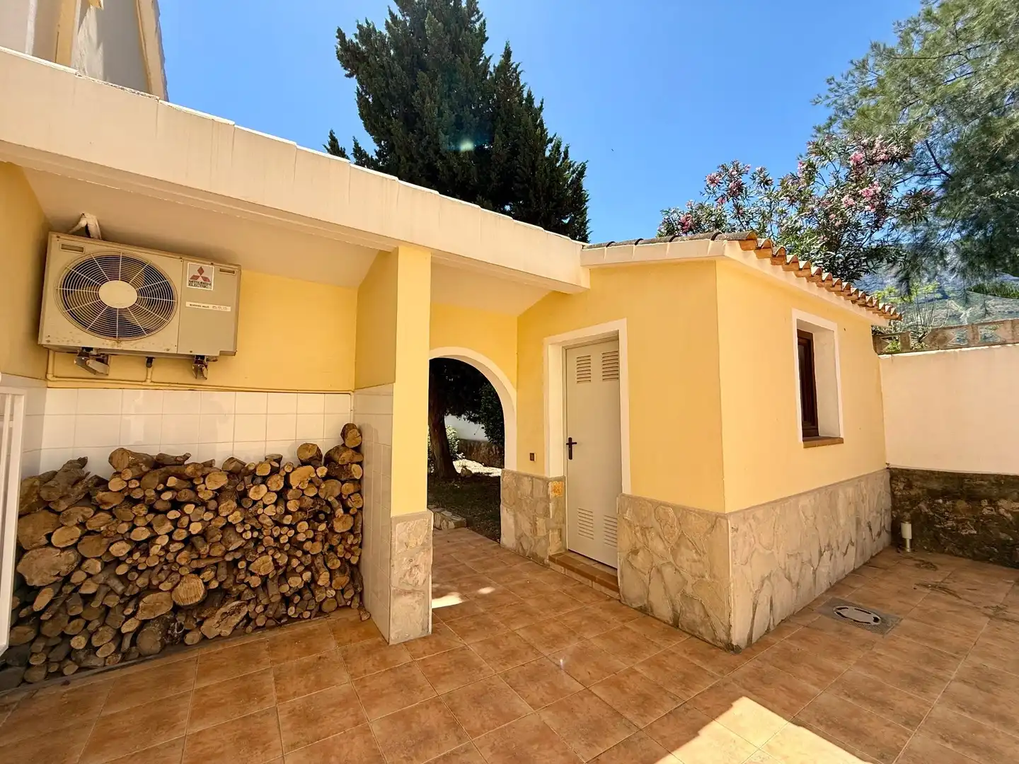 Exterior view of Houses for sale in Dénia  with Air Conditioner, Heating and Private garden