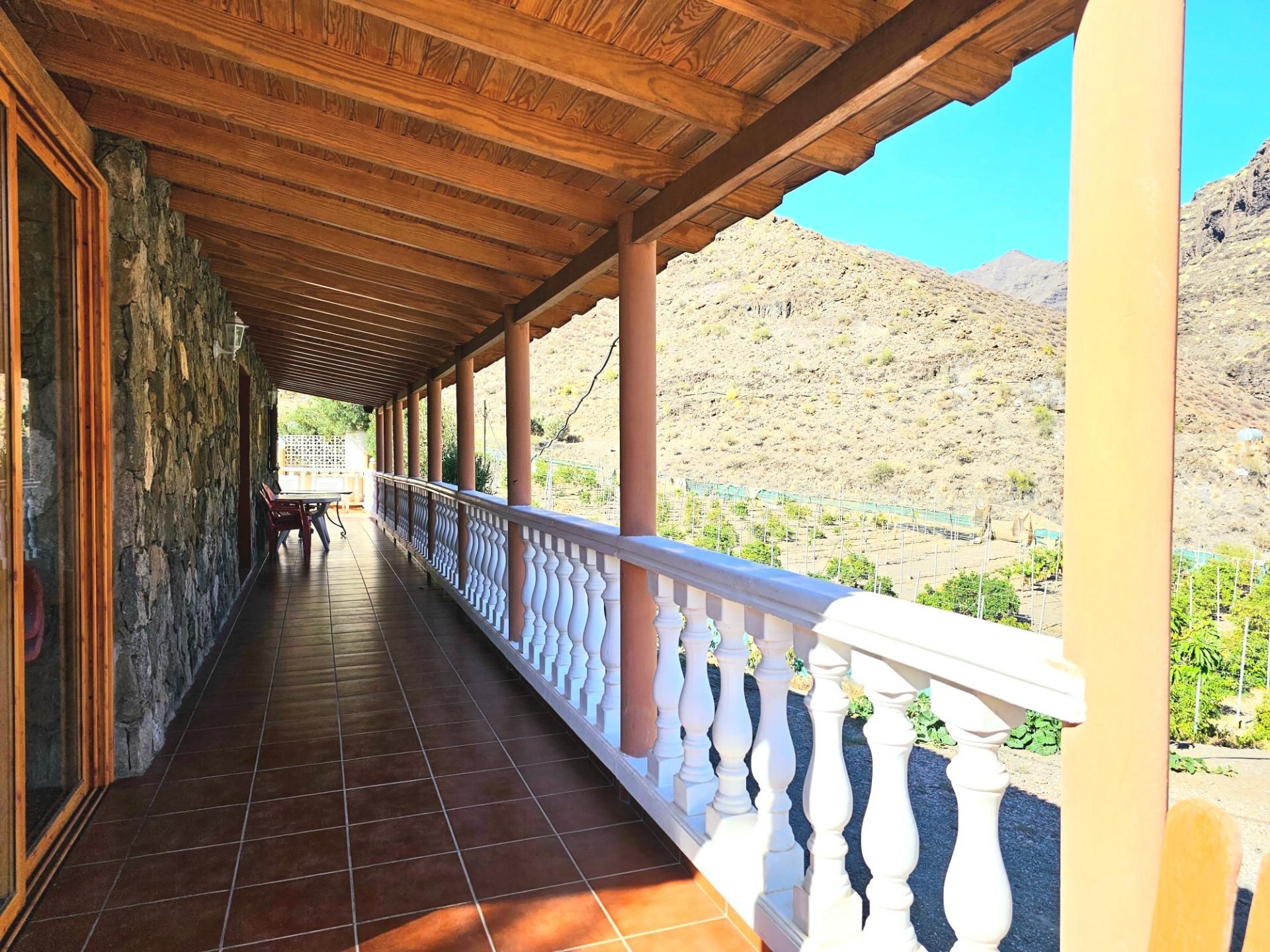 Exterior view of Country house for sale in La Aldea de San Nicolás   with Private garden, Terrace and Storage room