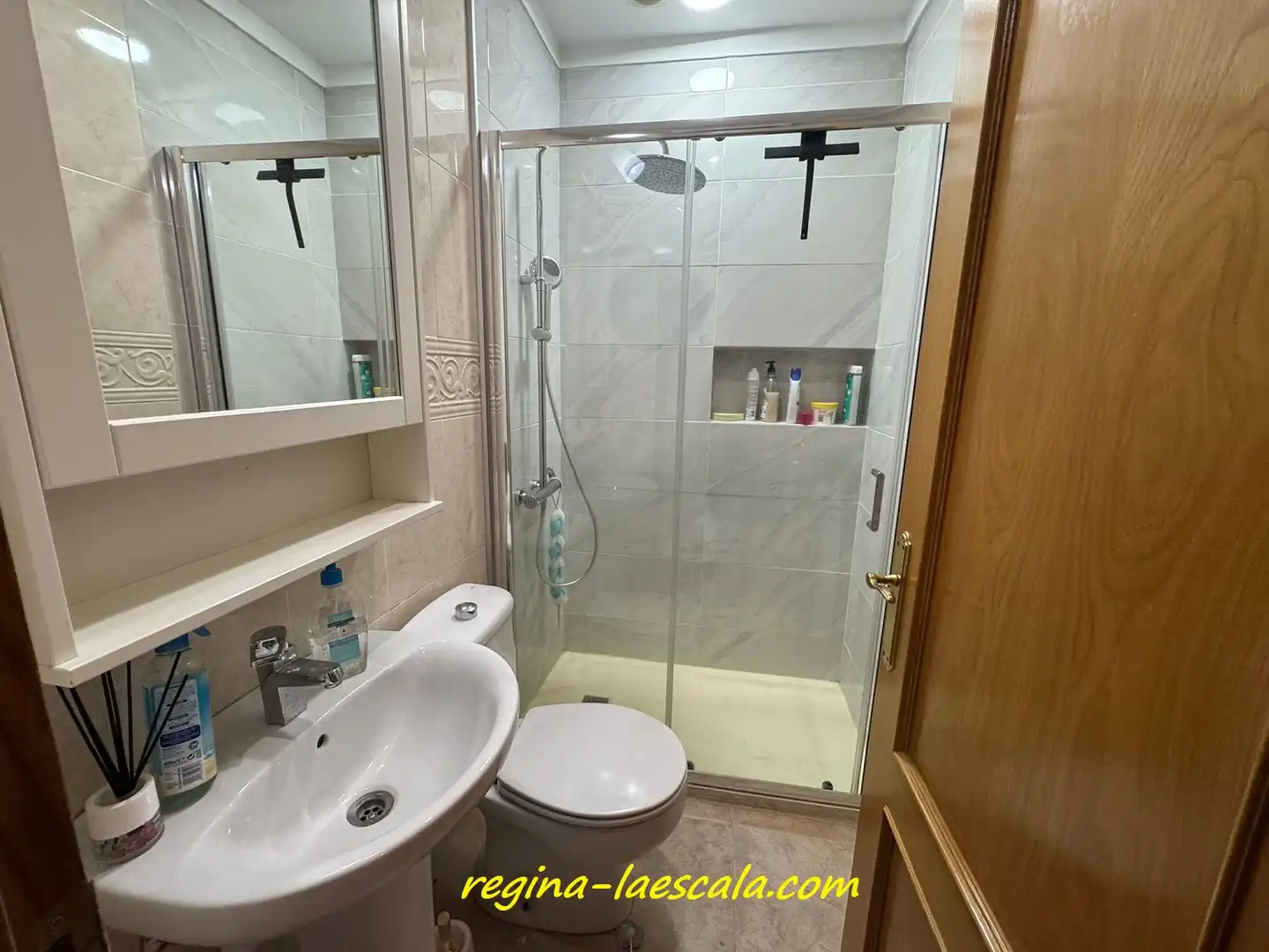 Terraced house with terrace for sale in Passatge Modigliani, imagen 16