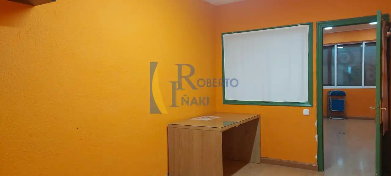 Local comercial en venda a Valencia de Don Juan, imagen 6