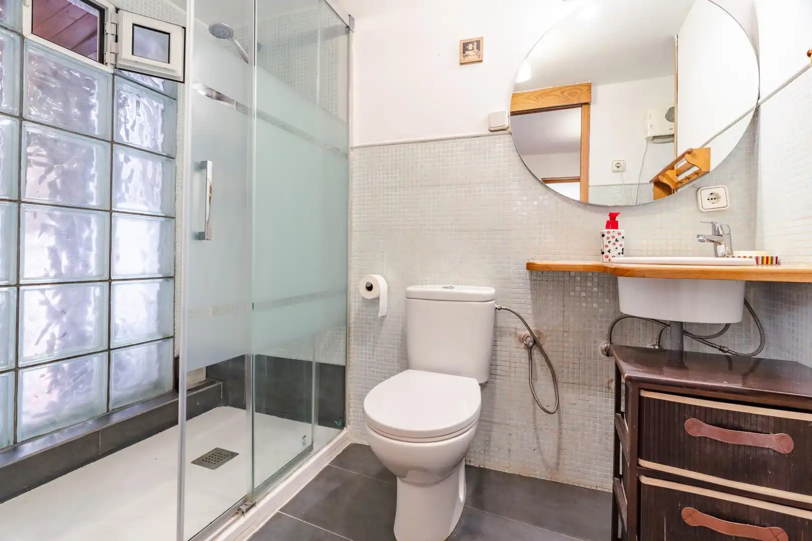 Bathroom of Detached homes for sale in Tarragona  with Air Conditioner and Heating