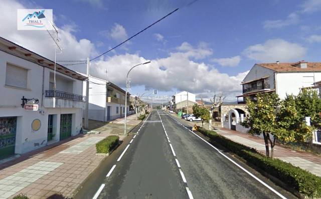 Edificio en Venta en Avenida SIERRA DE GATA en Perales del Puerto