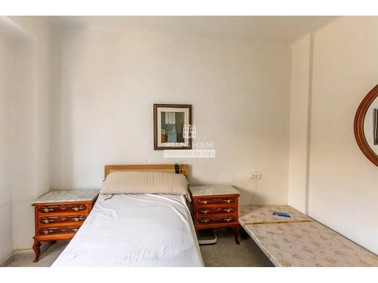 Habitación de Piso en venta en Mislata con Amueblado y Balcón