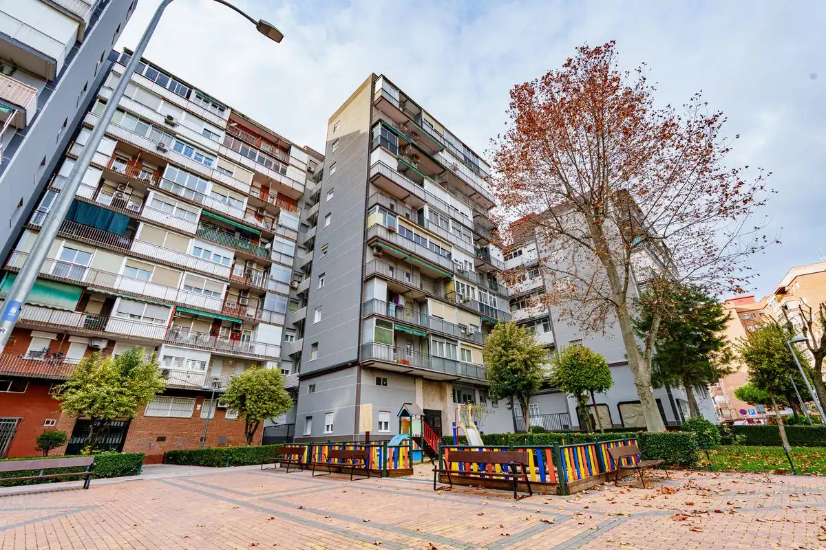 Pis amb terrassa en venda a Pl. de Valdehondillo, imagen 42