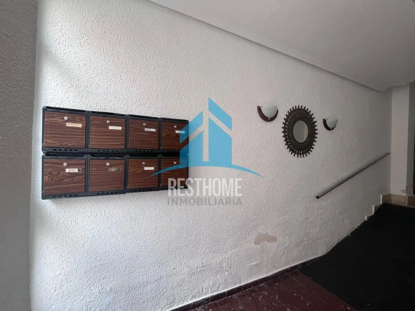 Planta baja en venta en Silla con Terraza y Trastero