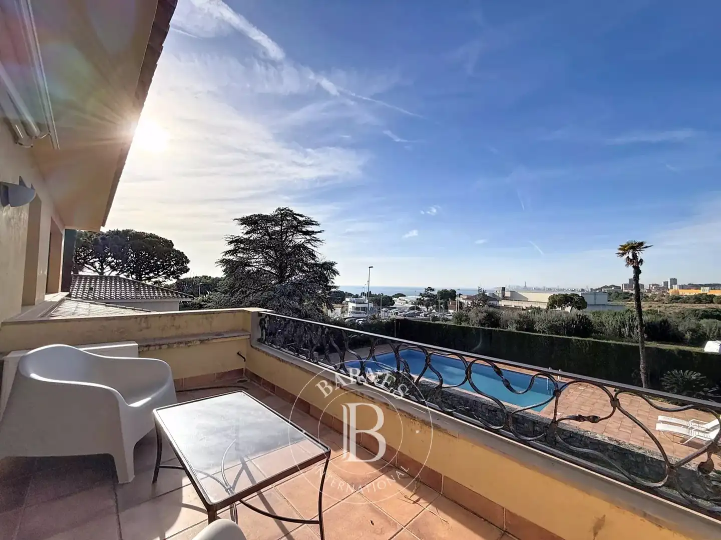 Terraza de Casa o chalet en venta en Alella con Aire acondicionado, Calefacción y Jardín privado