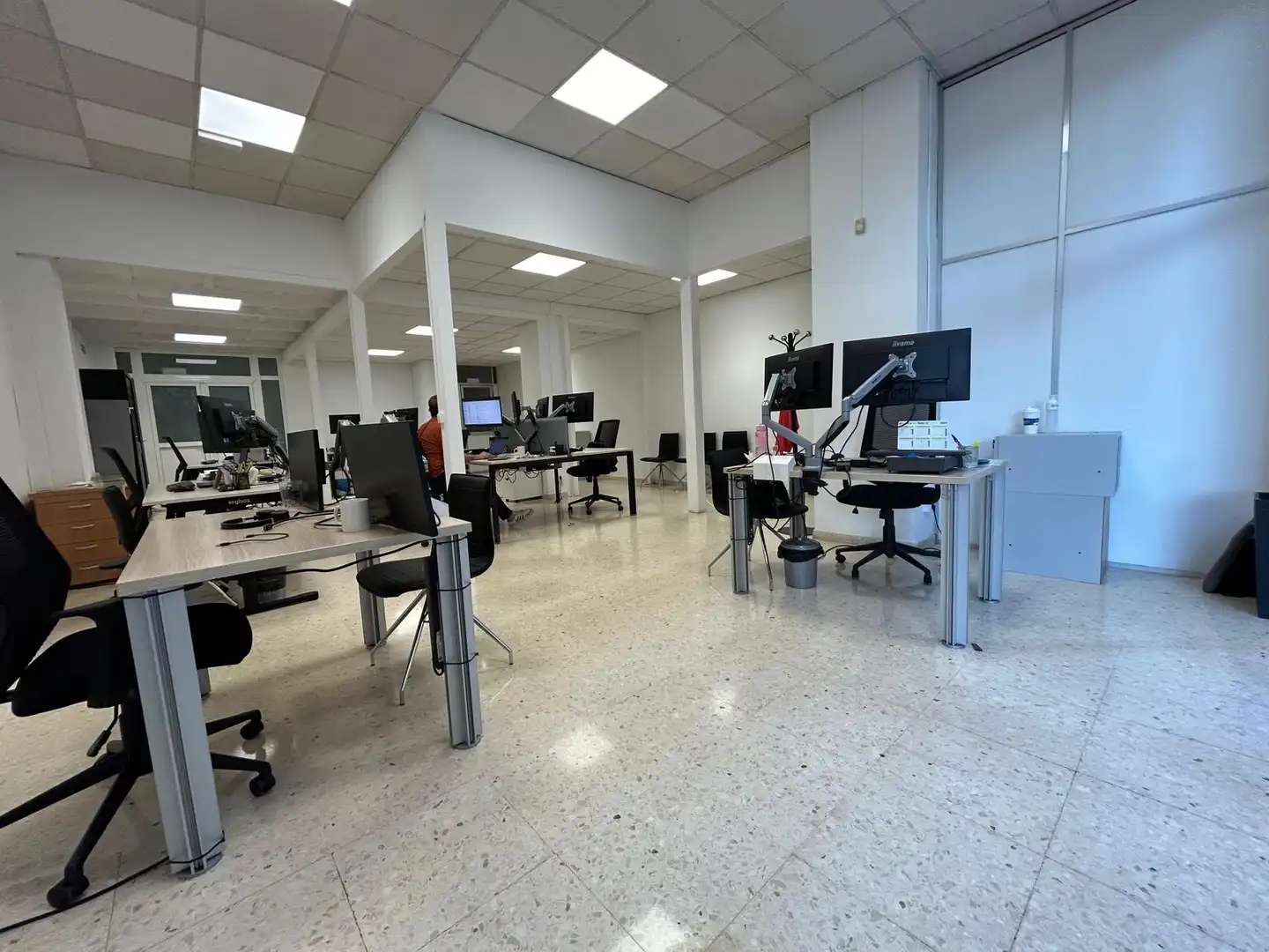 Business premises for sale in Carrer de Nicolau Primitiu Gómez, imagen 3