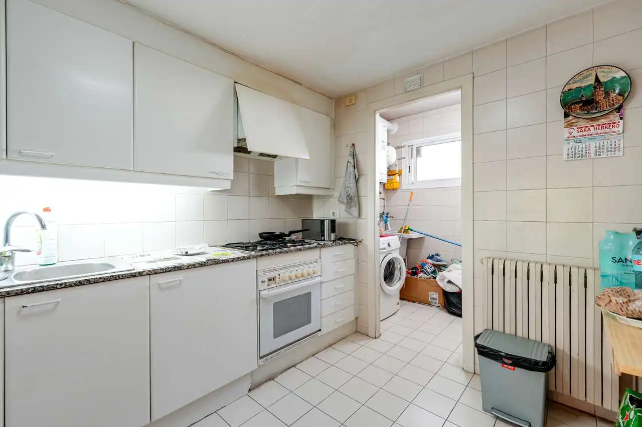 Kitchen of Detached homes for sale in Barcelona  with Air Conditioner, Heating and Terrace