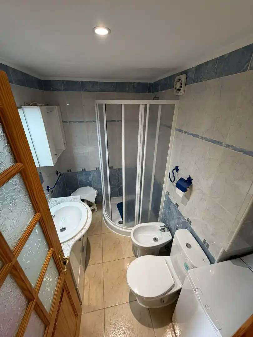 Bathroom of Apartments for rent in San Bartolomé de Tirajana  with Furnished and Community pool