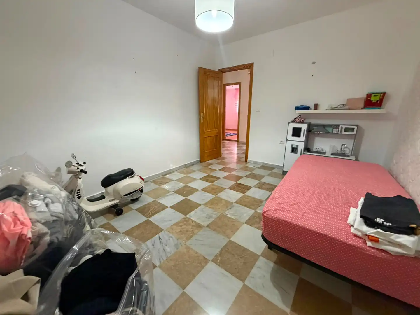 Bedroom of Houses for sale in Jun  with Air Conditioner and Heating