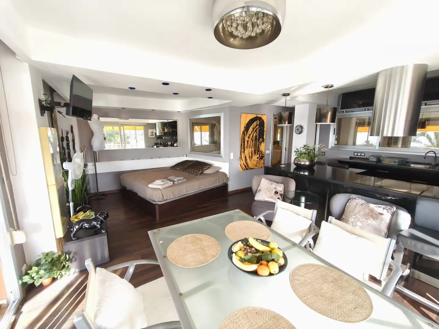 Living room of Flat for sale in Salou  with Parquet flooring, Terrace and Furnished