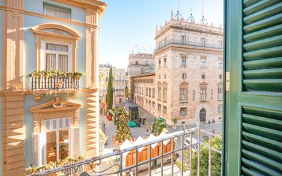 Vista exterior de Pis de lloguer en  Valencia Capital amb Aire condicionat, Calefacció i Moblat