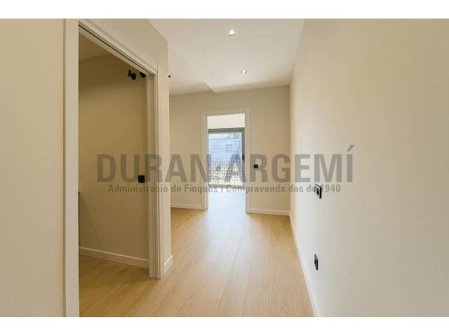 Oficina en Venta en Creu Gran en Barri del Centre