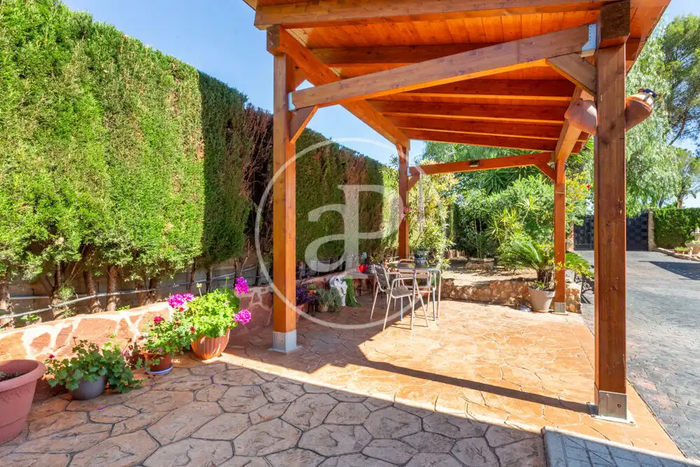 Terraza de Casa o chalet en venta en Montroi / Montroy con Aire acondicionado, Calefacción y Jardín privado