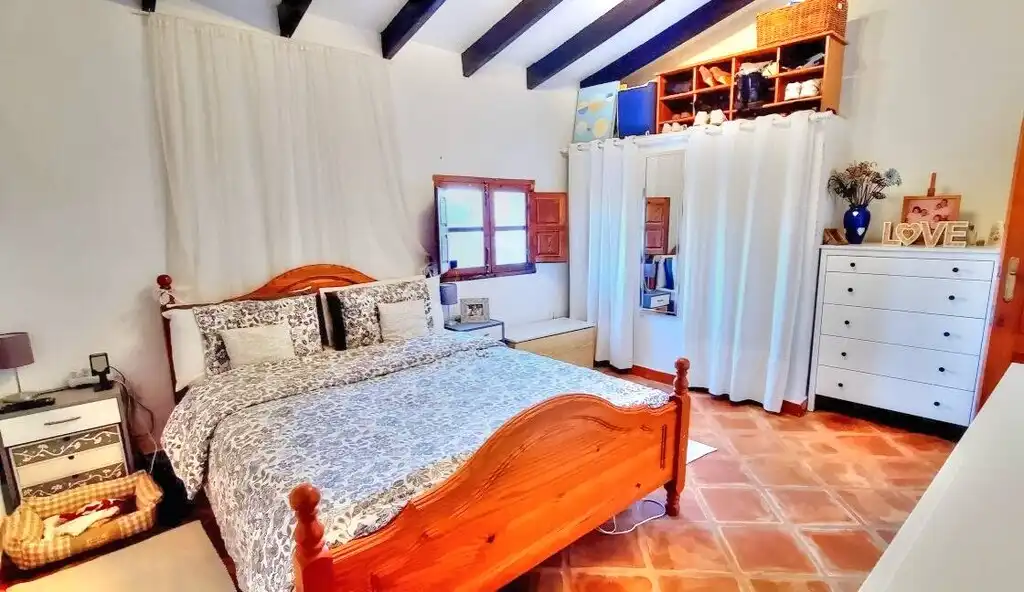 Casa rústica amb jardí en venda a Macharaviaya, imagen 9