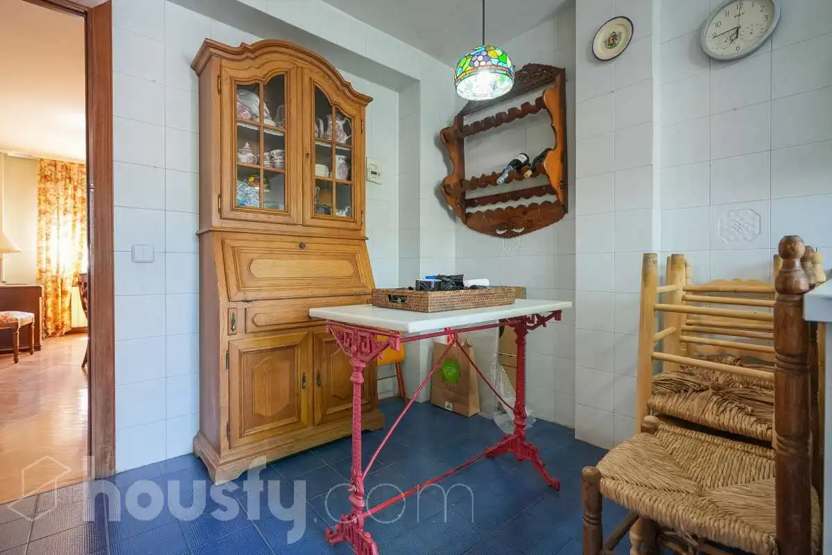 Kitchen of Houses for sale in Madrid  with Air Conditioner, Heating and Private garden