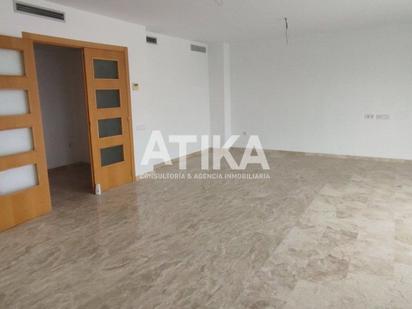 Flat for sale in Ontinyent  with Air Conditioner and Balcony