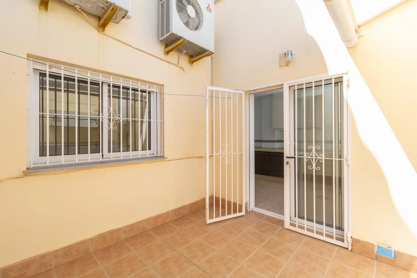 Terraza de Casa o chalet en venta en Cartagena con Aire acondicionado, Calefacción y Jardín privado
