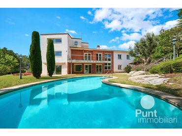 Villa avec piscine à vendre à Premià de Dalt