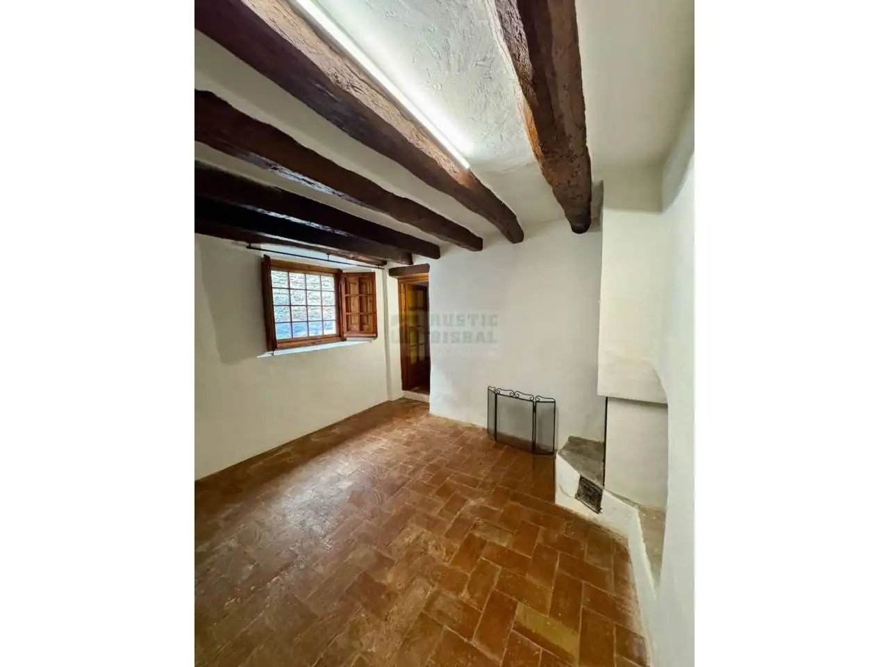 Country homes for sale in Colomers, Girona