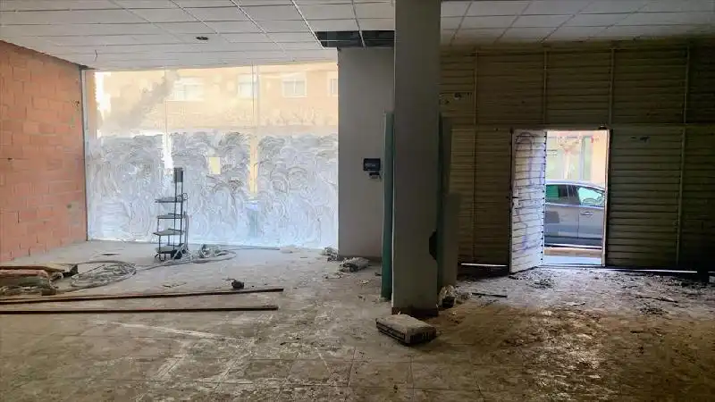 Local comercial en alquiler en Zona Papa Luna - Platja del Gurugú, imagen 15