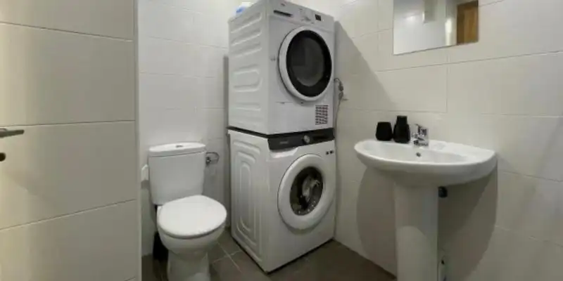 Badezimmer von Wohnung zum Verkauf in Vinaròs mit Klimaanlage, Abstellraum und Möbliert