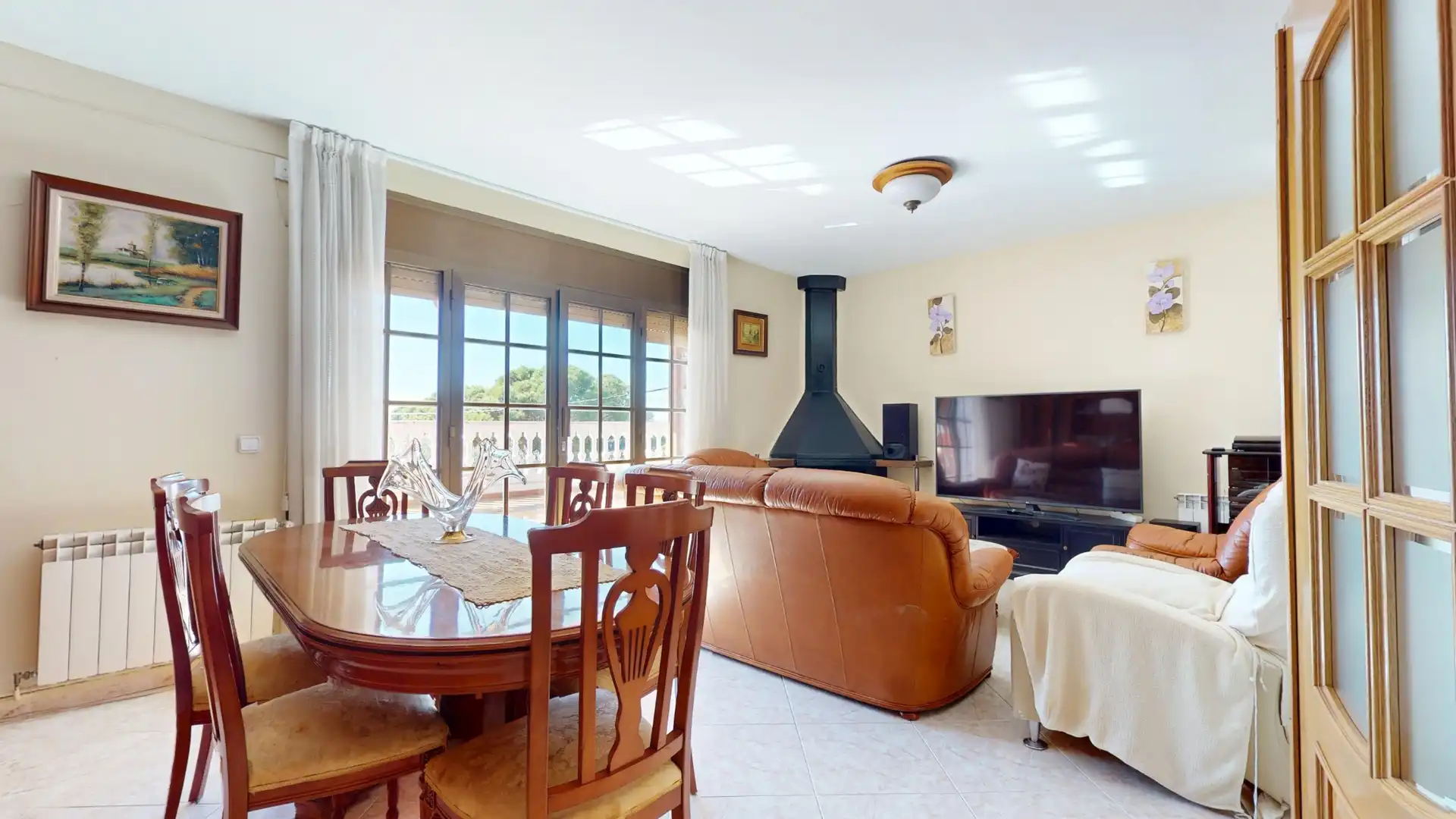 Sala de estar de Casa o chalet en venta en Lliçà d'Amunt con Calefacción, Terraza y Trastero