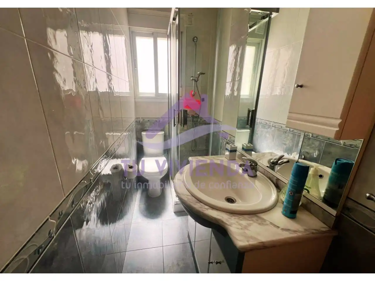Baño de Piso en venta en Valladolid con Calefacción y Terraza