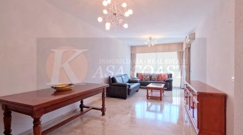 Foto 2 de Piso en venta en Los Boliches, Fuengirola