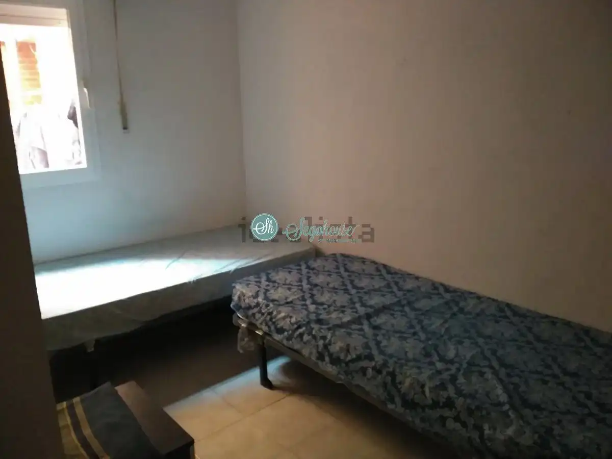 Bedroom of Flat for sale in Segovia  with Heating and Storage room