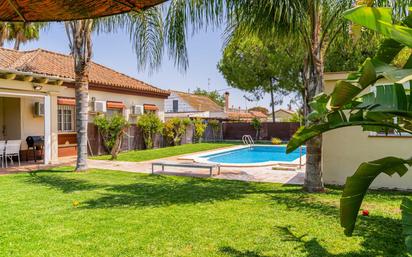 Swimming pool of House or chalet for sale in Jerez de la Frontera  with Air Conditioner, Private garden and Swimming Pool