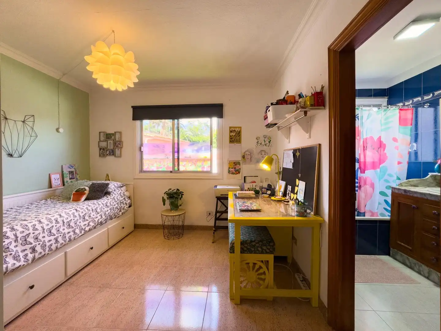 Dormitori de Casa o xalet en venda en La Orotava amb Jardí privat