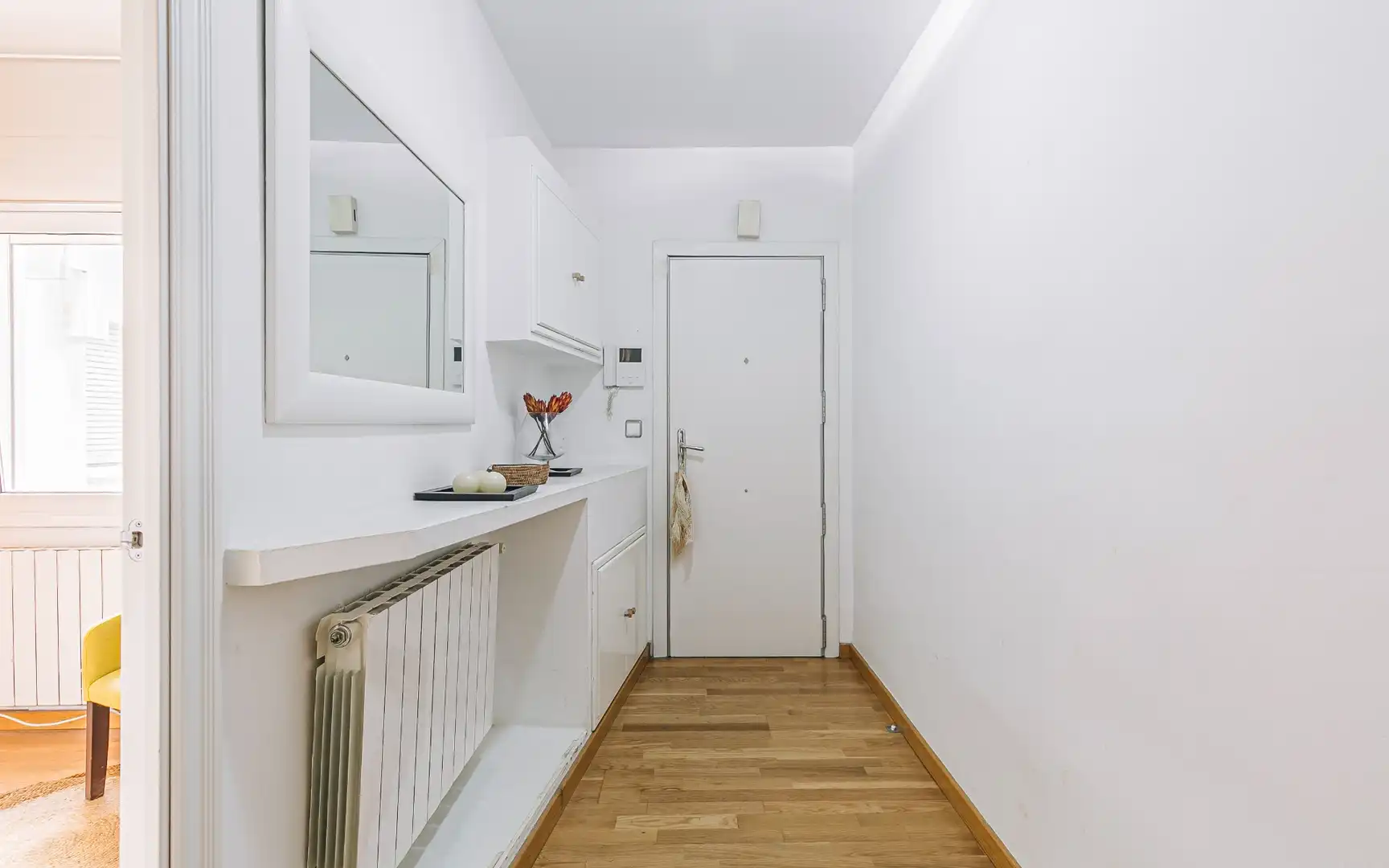 Dachboden zum Verkauf in Barcelona mit Klimaanlage, Terrasse und Möbliert