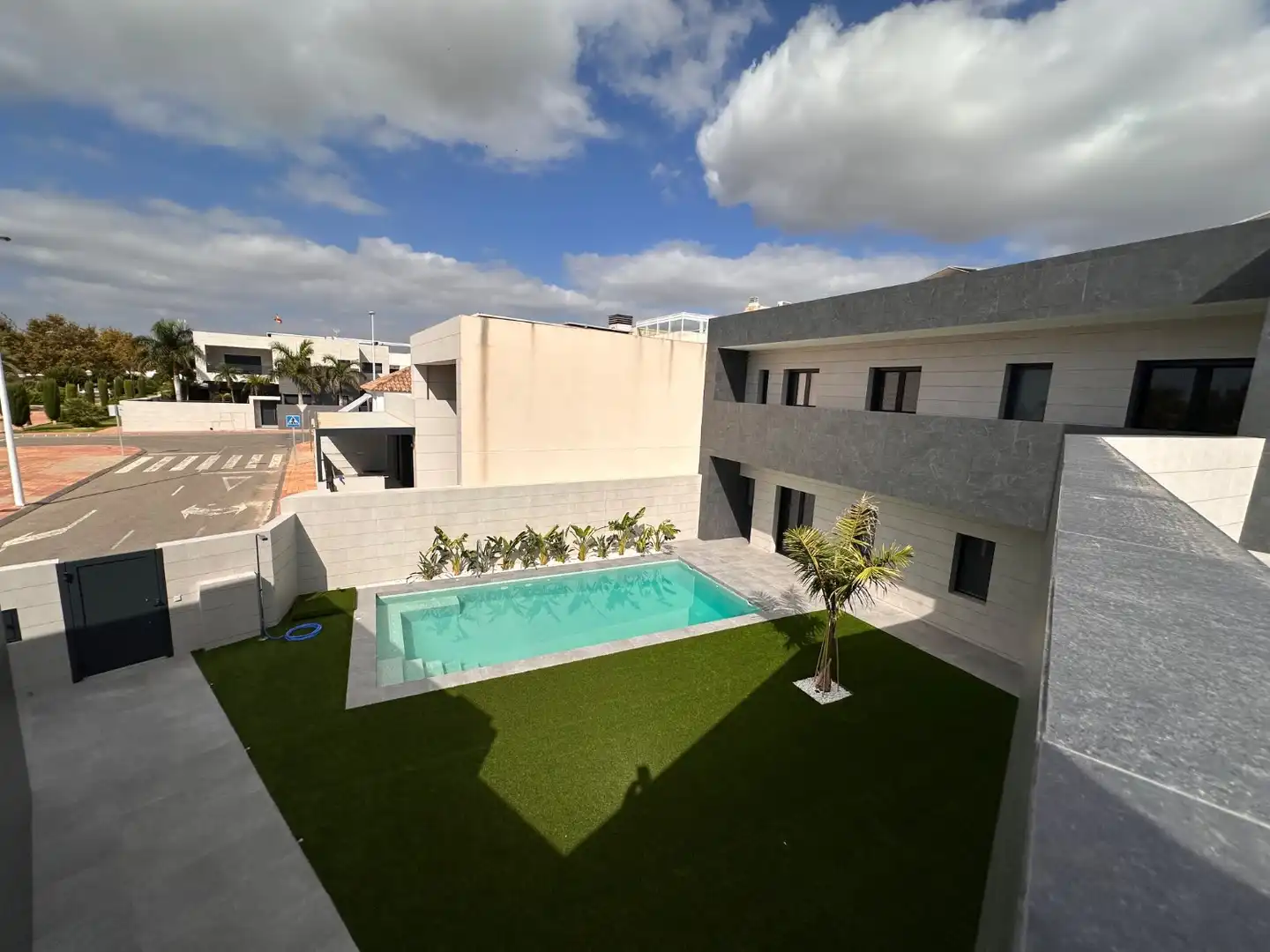Piscina de Casa o chalet en venta en San Pedro del Pinatar con Aire acondicionado, Calefacción y Trastero