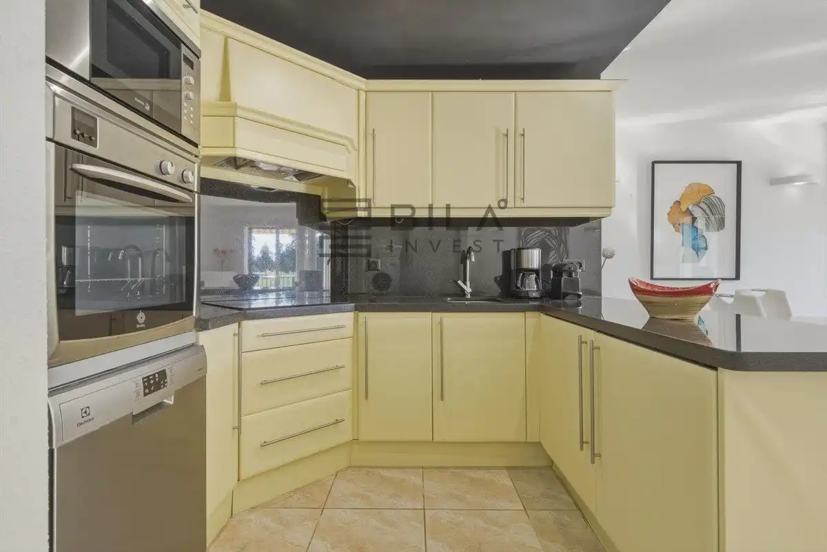 Flat for sale in La Siesta, Mijas Golf