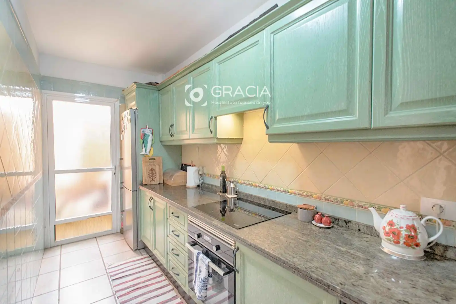 Küche von Wohnung zum Verkauf in Adeje mit Terrasse, Abstellraum und Schwimmbad