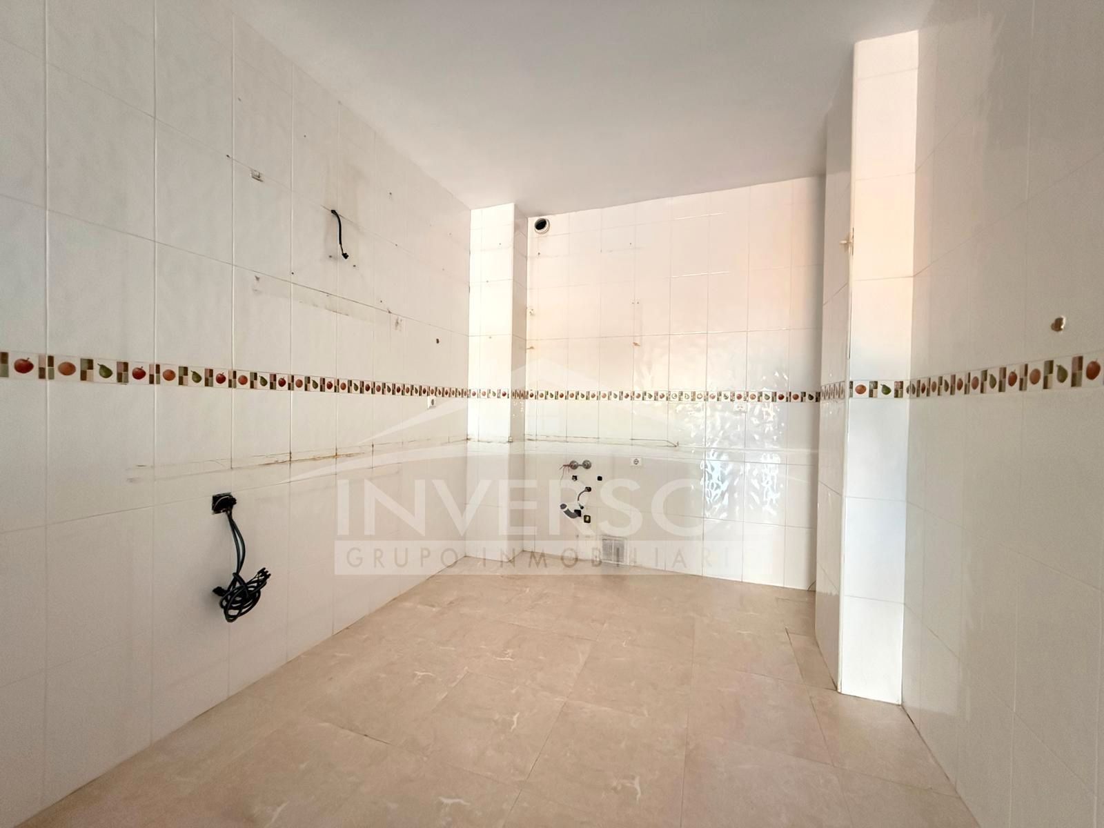 Bany de Pis en venda en El Ejido amb Balcó