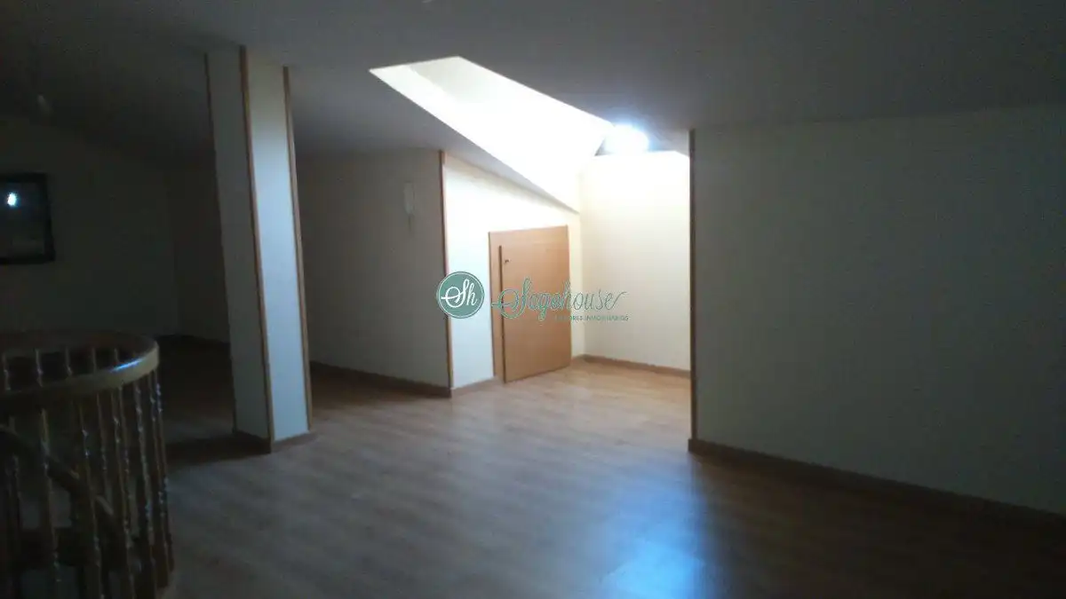 Houses for sale in Espirdo  with Terrace and Storage room