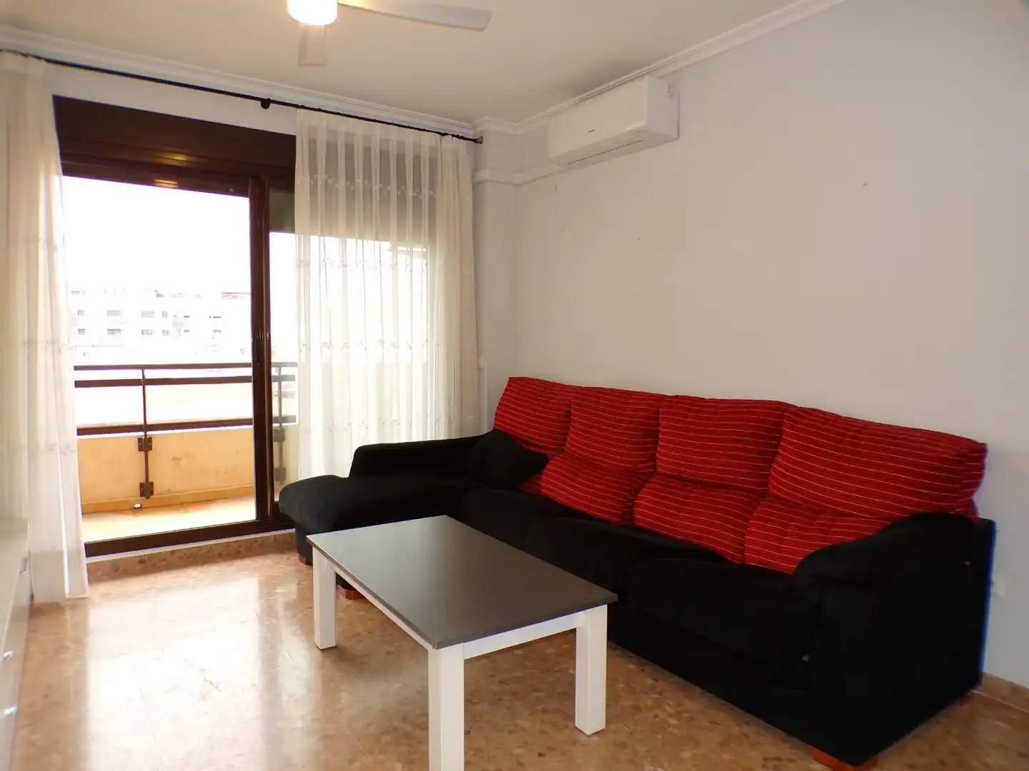 Sala de estar de Piso en venta en Sagunto / Sagunt con Aire acondicionado, Calefacción y Trastero