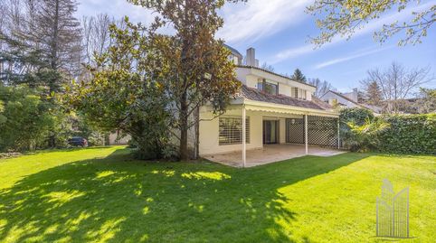 Foto 2 de Casa adosada en venta en De Fresnedillas, 11, Fuentelarreina, Madrid Capital