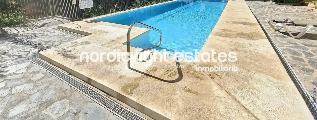 Swimming pool of Flat for sale in Burriana