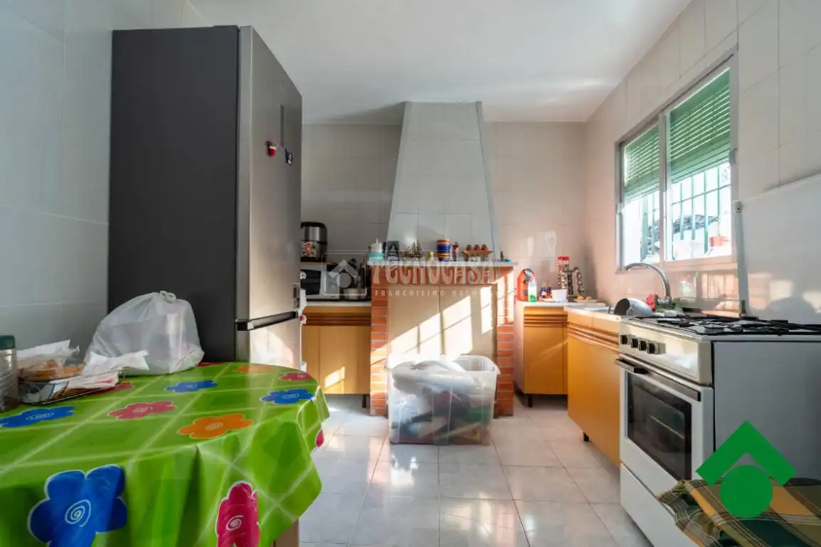 Kitchen of Detached homes for sale in Pinos Puente
