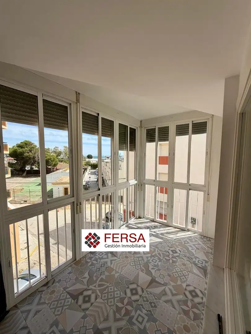Außenansicht von Wohnung zur Miete in El Puerto de Santa María mit Terrasse und Möbliert