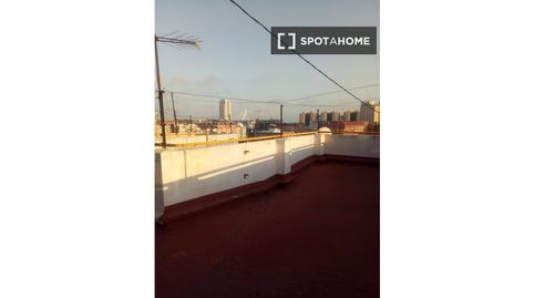Foto 3 de Piso de alquiler en La Creu del Grau, Valencia Capital