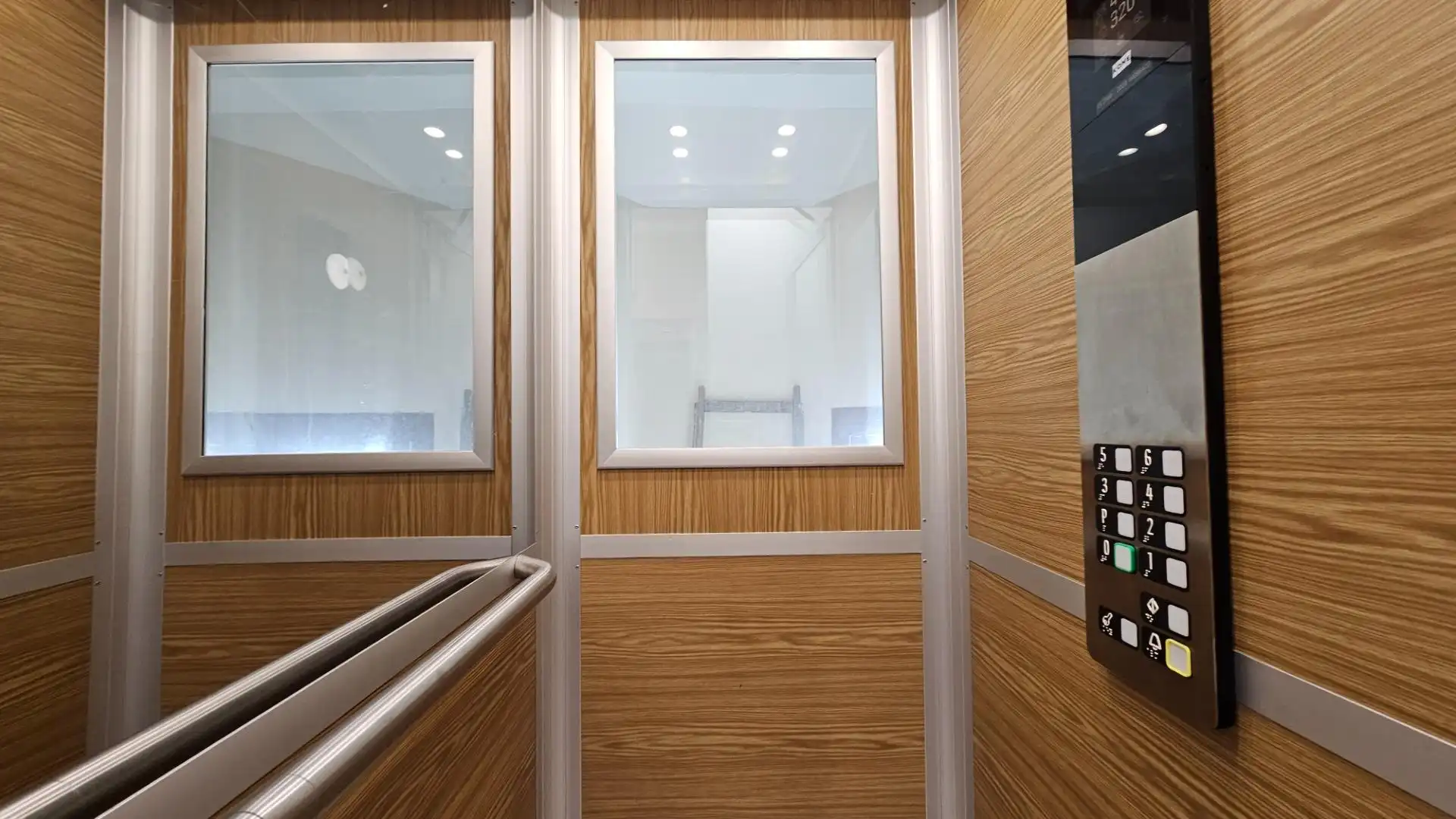 Ático en venta en Bilbao  con Calefacción, Terraza y Balcón