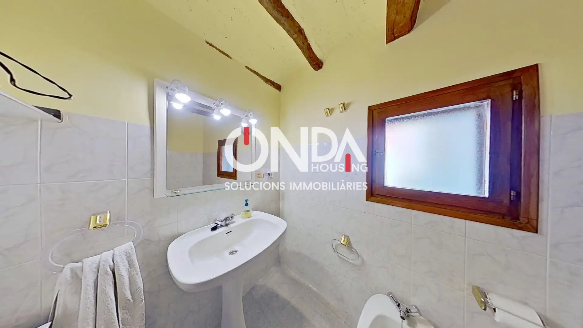 Bathroom of Houses for sale in Àger  with Heating, Terrace and Storage room
