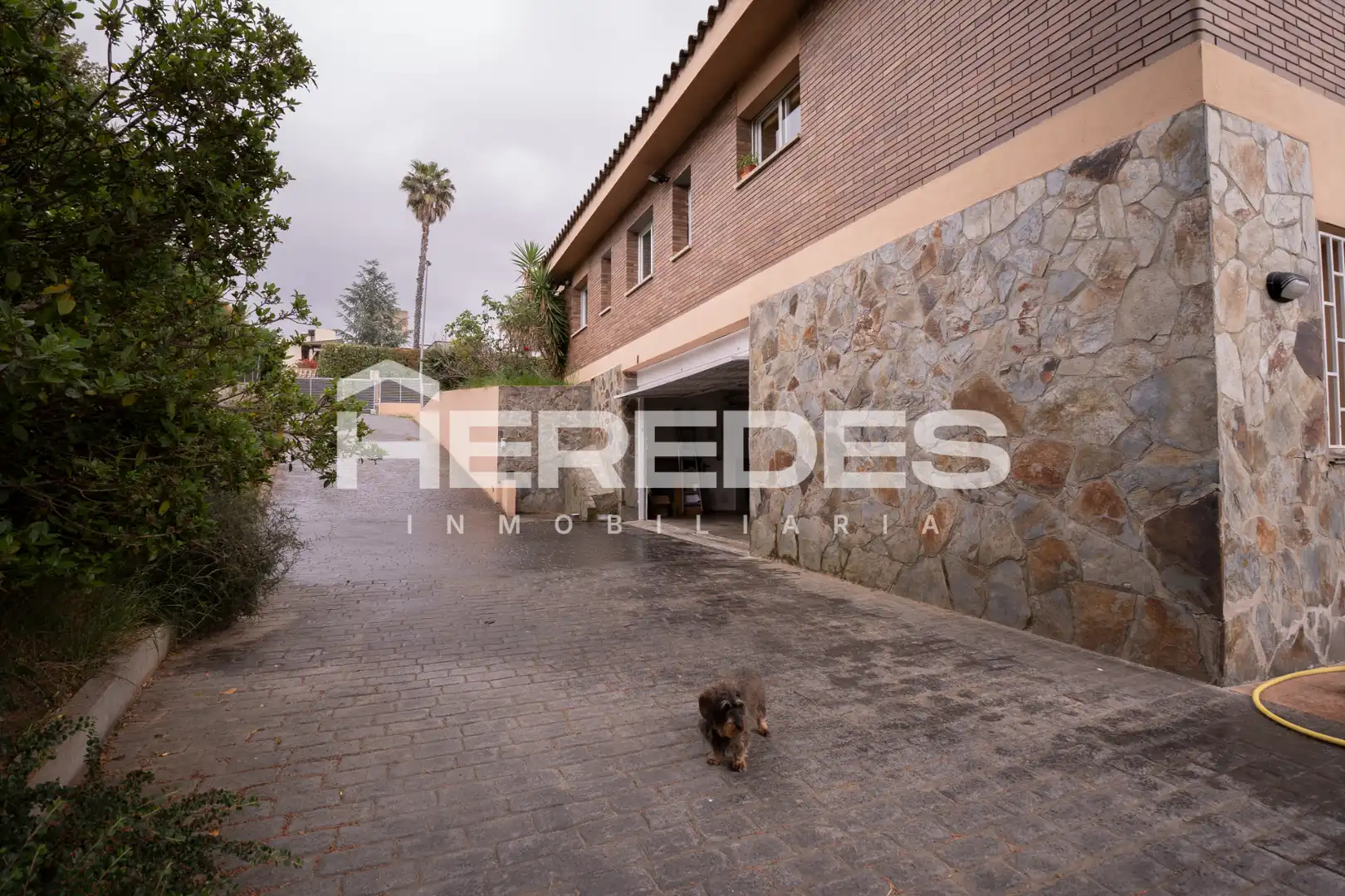 Vista exterior de Casa o chalet en venta en Sabadell con Aire acondicionado, Calefacción y Jardín privado
